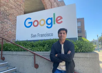 Vizz Web Solutions team at Google San Francisco office